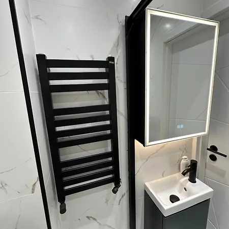 Nova Apartment